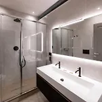Roma Apartments *