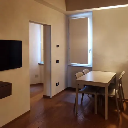 公寓 Roma Apartments *