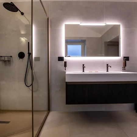 公寓 Roma Apartments *
